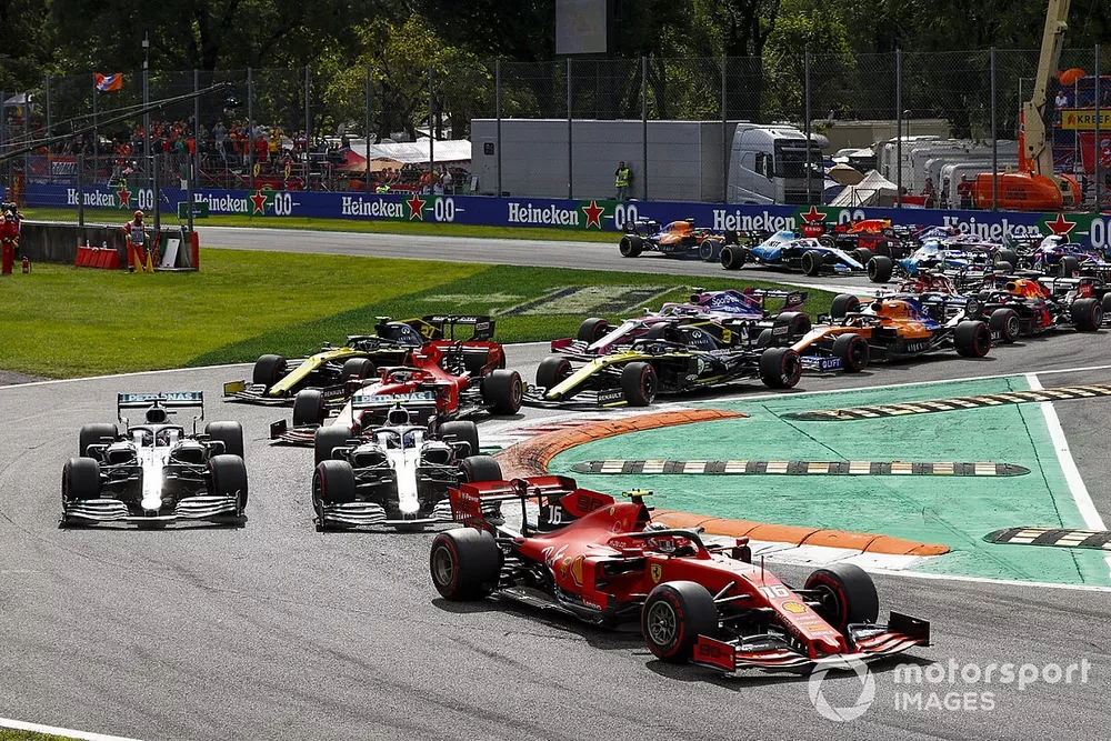 Charles Leclerc, Ferrari SF90 leads Lewis Hamilton, Mercedes AMG F1 W10 and Valtteri Bottas, Mercedes AMG W10 at the start of the race

