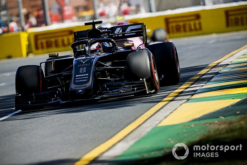 Ausztrál Nagydíj: látványos képek a második F1-es szabadedzésről