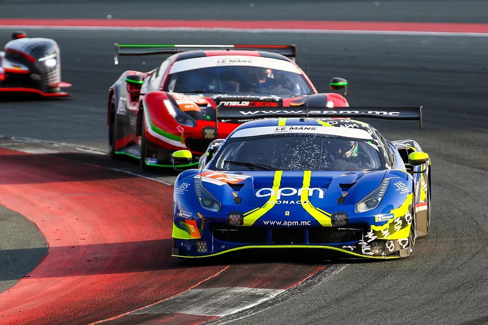 #17 AF Corse Ferrari 488 GT3: Louis Prette, Vincent Abril, Conrad Grunewald