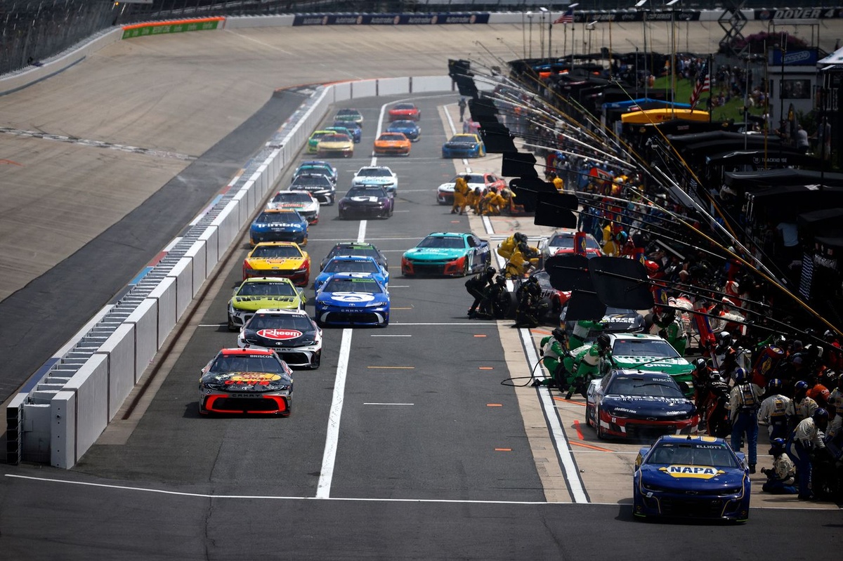 NASCAR's Dover All Star Race format requires a calculator