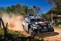 WRC Paraguay: Rovanpera lidera un ca&oacute;tico viernes de pinchaduras