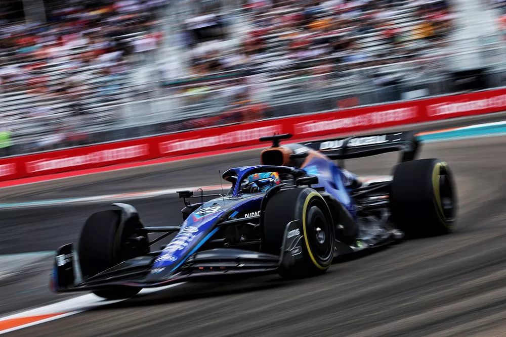 Alex Albon, Williams FW44