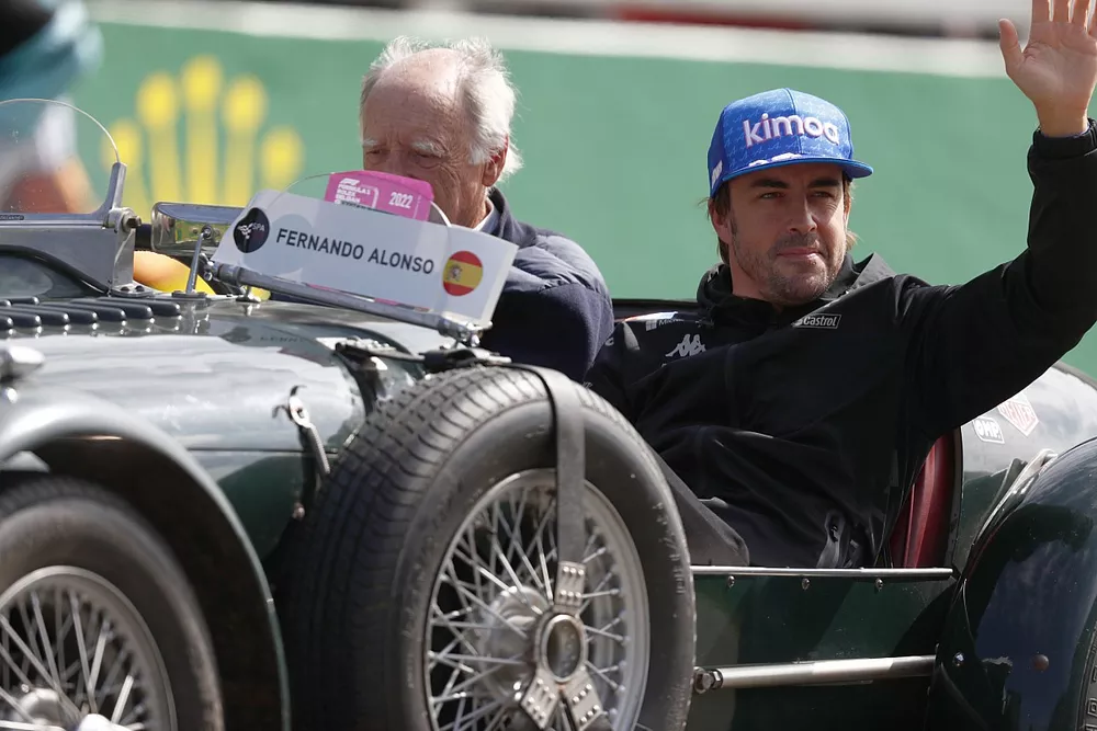 drivers parade, Fernando Alonso, Alpine F1 Team