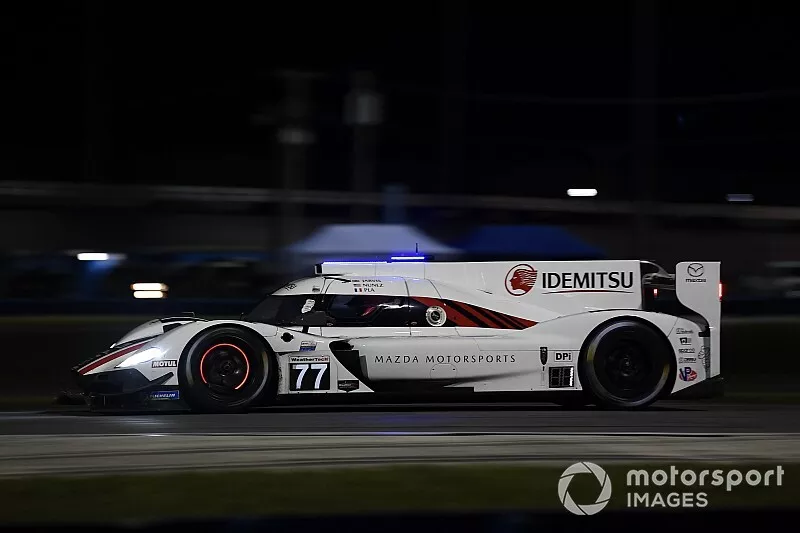 #77 Mazda Team Joest Mazda DPi, DPi: Oliver Jarvis, Tristan Nunez, Olivier Pla