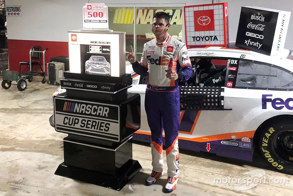 Race winner Denny Hamlin, Joe Gibbs Racing
