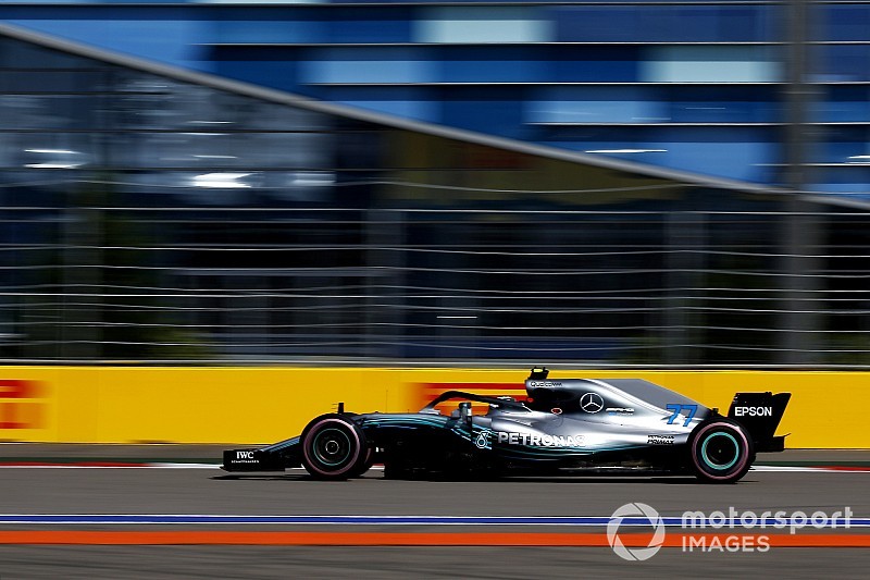 GP Rusia: Mercedes dominan, Bottas klaim pole kedua musim ini