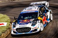 WRC Jap&oacute;n: Fourmaux se coloca l&iacute;der en el primer d&iacute;a, con un cauto Neuville