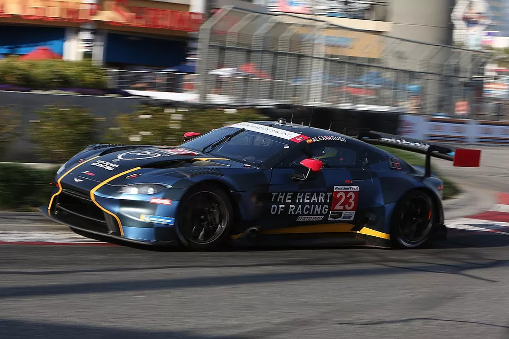 #23: Heart of Racing Team, Aston Martin Vantage GT3, GTD PRO: Ross Gunn, Alex Riberas