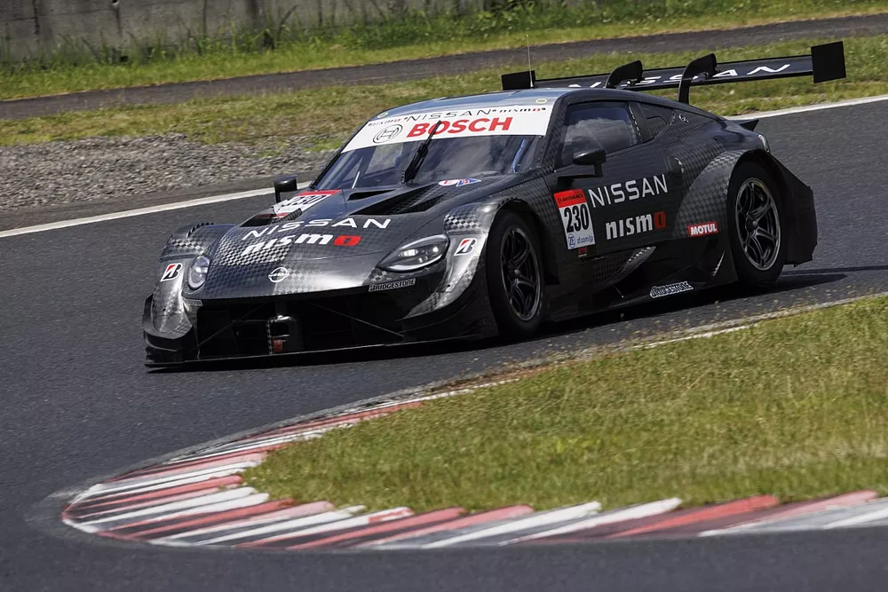 ニモ SUPER GT: Nissan evaluating Z NISMO bodywork for 2024