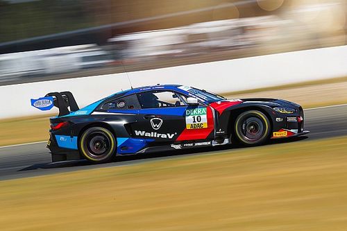 Waliłko w towarzystwie DTM