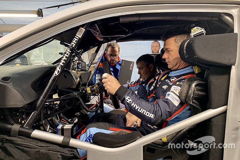 VIDEO: Loeb se sube al Hyundai WRC 48 horas después de acabar el Dakar