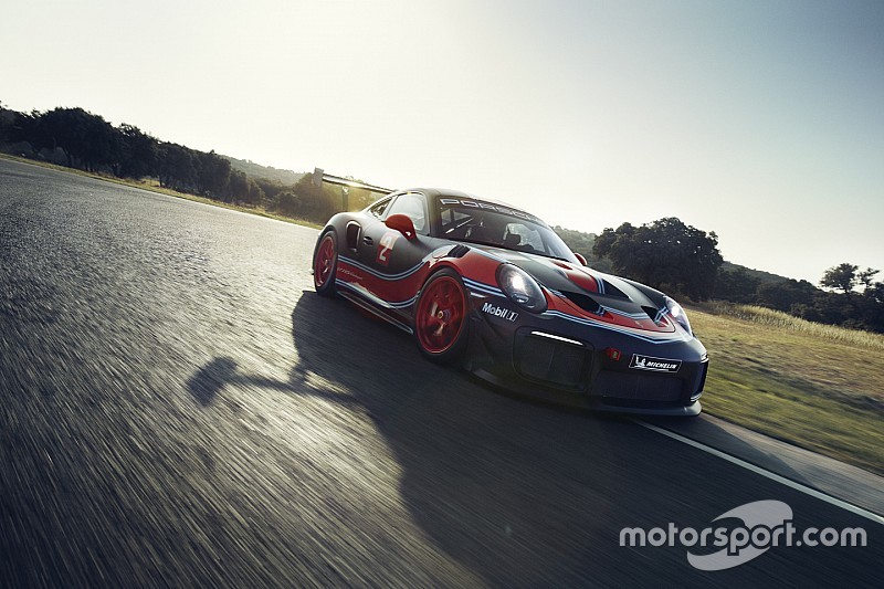 Webber rodará en Bathurst con este monstruo de Porsche de 700 CV