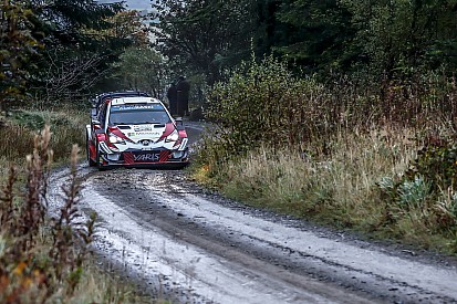 Tanak toma el liderazgo en el Rally de Gales