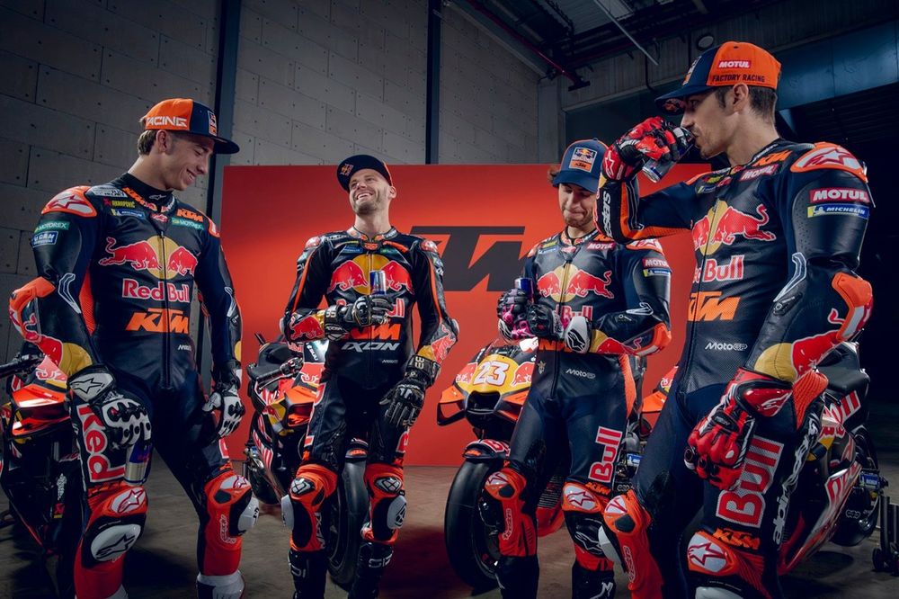 Pedro Acosta, Red Bull KTM Factory Racing, Brad Binder, Red Bull KTM Factory Racing, Enea Bastianini, Red Bull KTM Tech 3, Maverick Vinales, Red Bull KTM Tech 3
