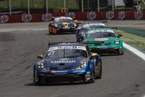 Giassi conquista pódio em etapa da Porsche Cup Brasil em Interlagos