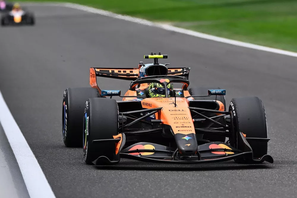 McLaren to Trial 'Macarena' Rear Wing in Hungary Upgrade Package