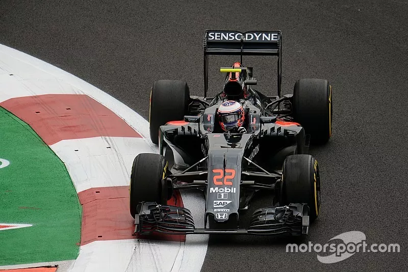 Jenson Button, McLaren MP4-31