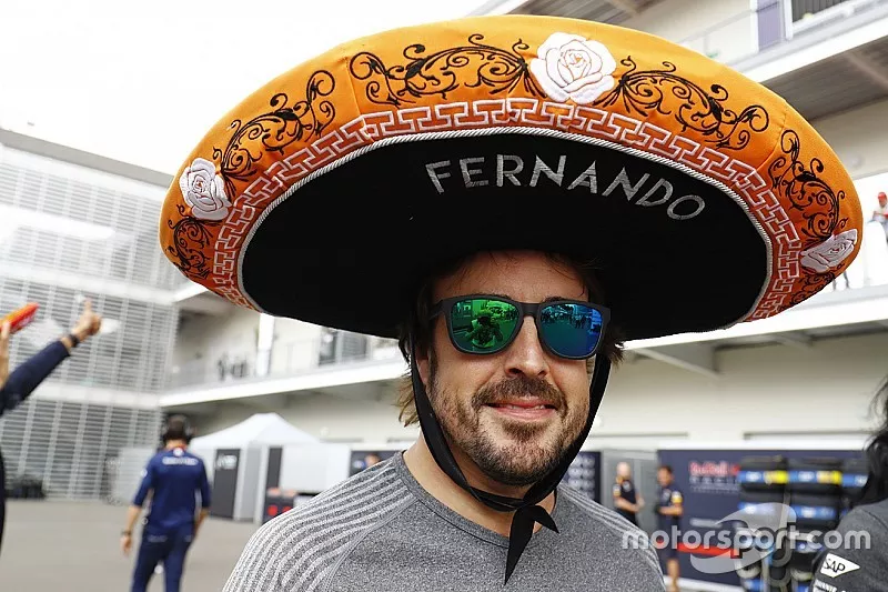 Fernando Alonso, McLaren, wears a sombrero