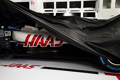 Onthulling nieuwe livery Haas F1 Team live te zien op Motorsport.com