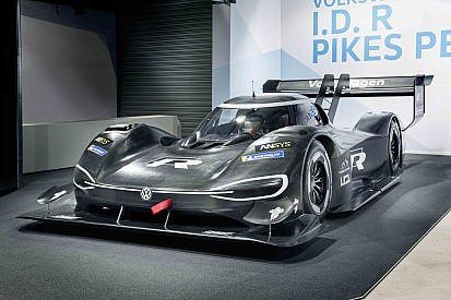 Elektrischer Gipfelstürmer: Volkswagen enthüllt den I.D. R Pikes Peak