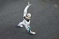 Hamilton pega un golpe sobre la mesa y Alonso entra en Q3