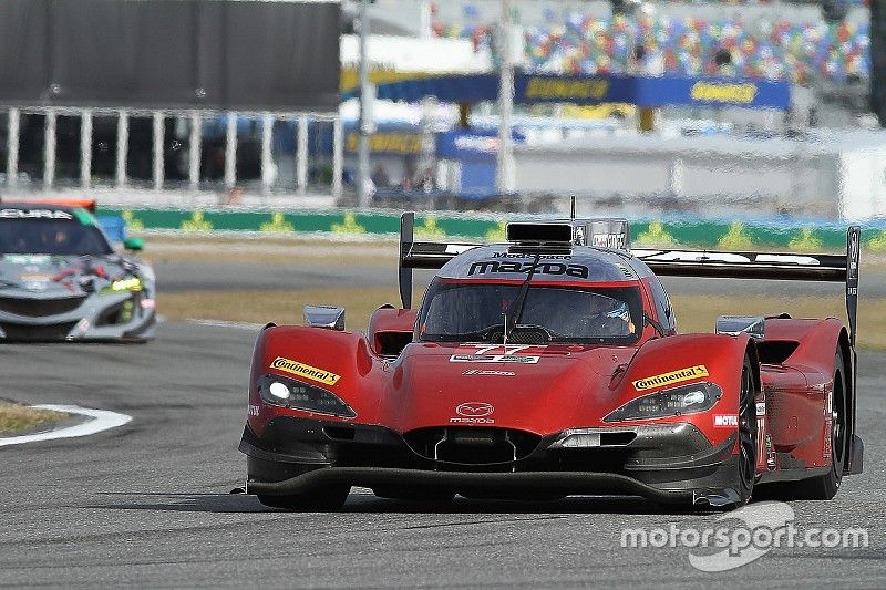 #77 Mazda Team Joest Mazda DPi, P: Oliver Jarvis, Tristan Nunez, René Rast