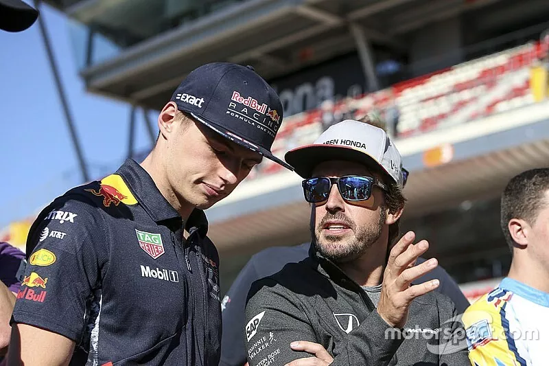 Max Verstappen, Red Bull, Fernando Alonso, McLaren