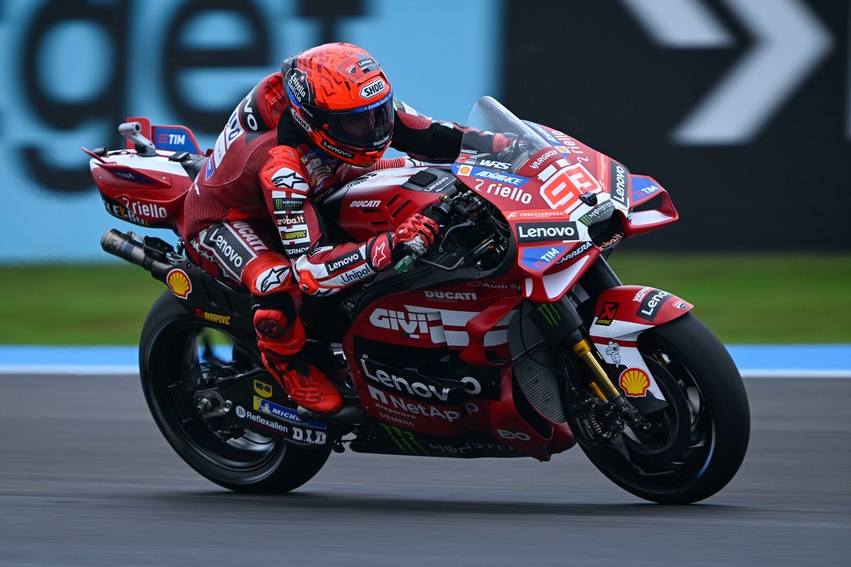 Marc Márquez troeft Ogura nipt af in MotoGP-training Verenigde Staten