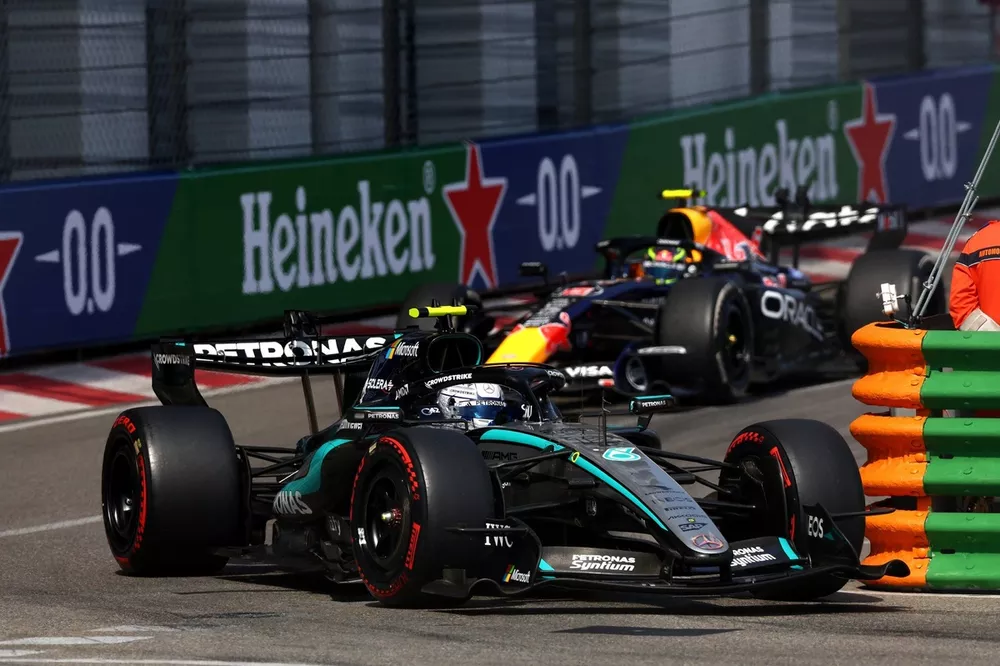 Andrea Kimi Antonelli, Mercedes, Isack Hadjar, Red Bull Racing