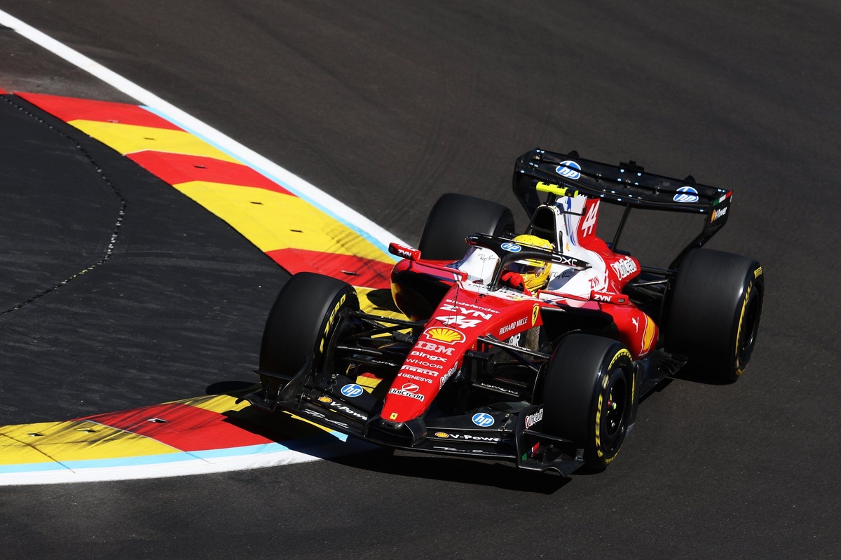 F1: Ferrari planeja mudança de motor e Hamilton lidará com punição