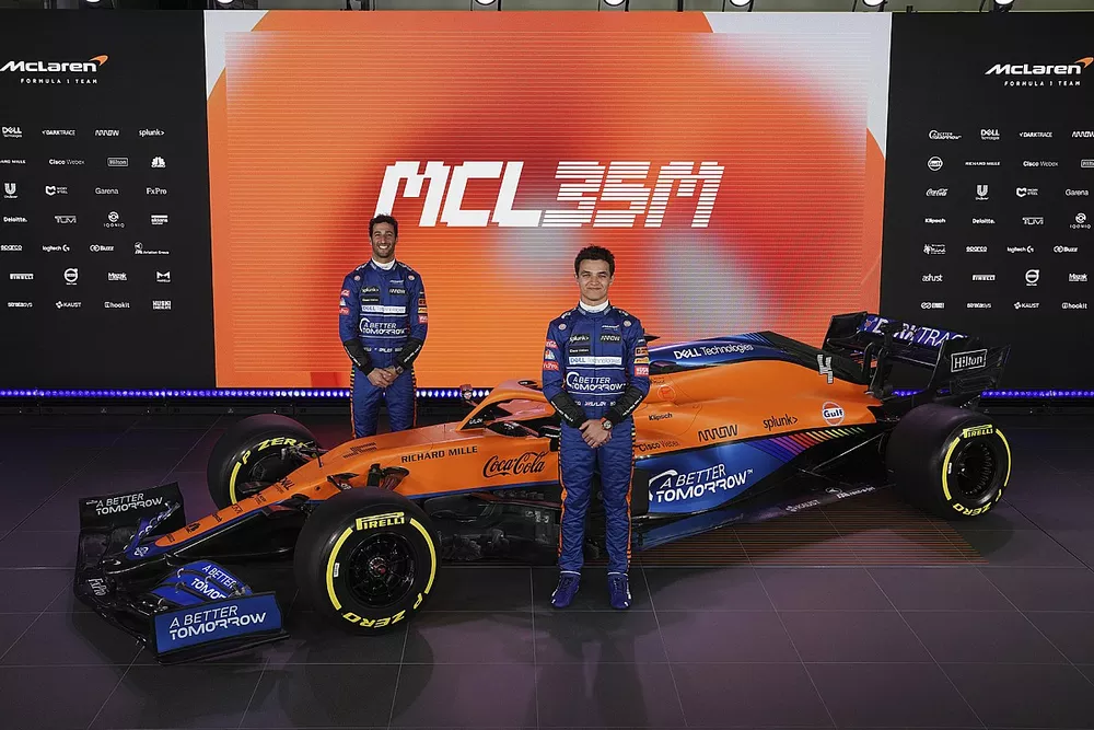 Daniel Ricciardo, Lando Norris, McLaren MCL35M