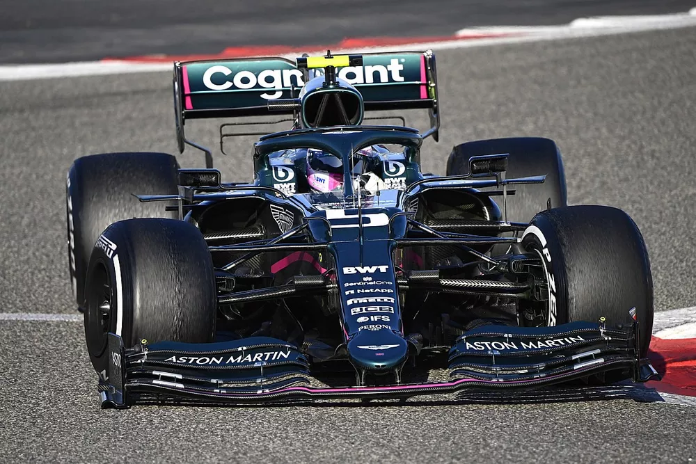 Sebastian Vettel, Aston Martin AMR21 