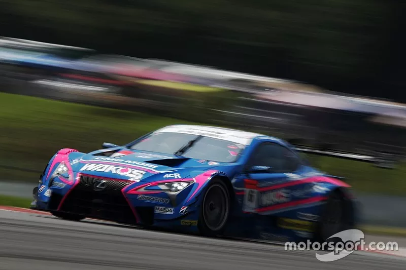 #6 Le Mans Lexus LC500: Kazuya Oshima, Kenta Yamashita