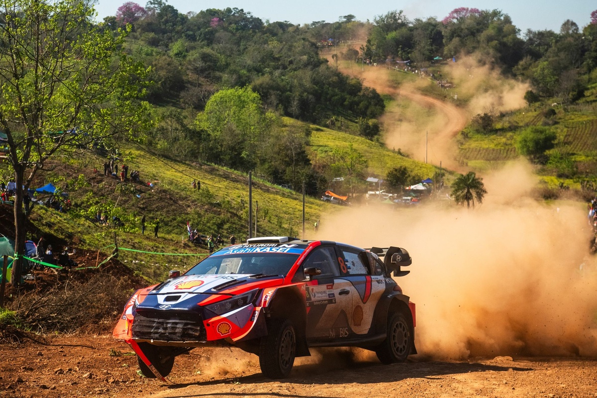 WRC | Rally Paraguay, PS9-12: Rovanpera al comando. Tanak fora ancora