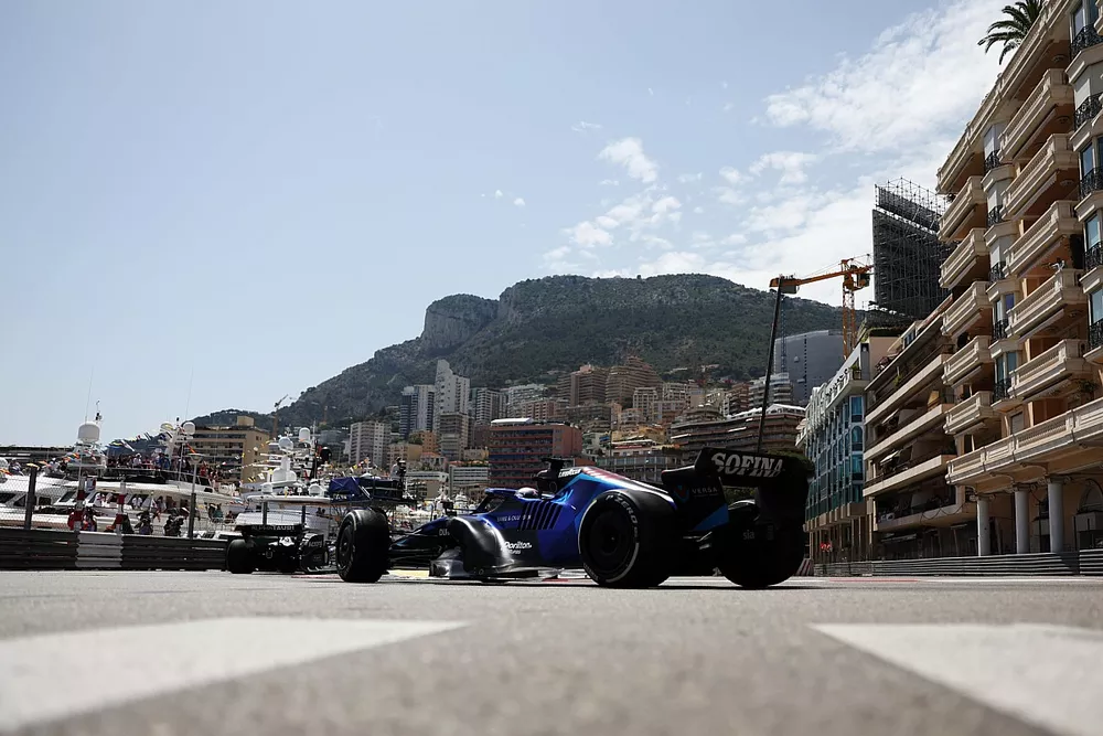 Alex Albon, Williams FW44