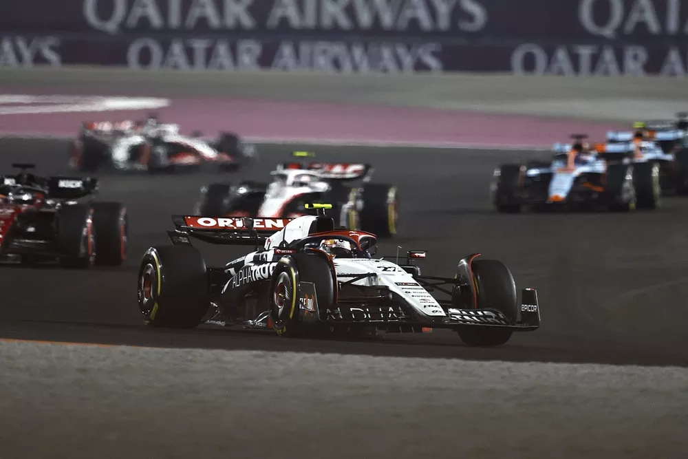 Yuki Tsunoda, AlphaTauri AT04, Valtteri Bottas, Alfa Romeo C43, Nico Hulkenberg, Haas VF-23