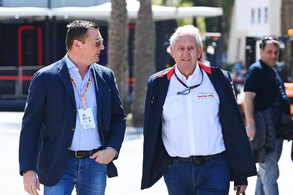Markus Freisacher, Red Bull, Helmut Marko, Consultant, Red Bull Racing