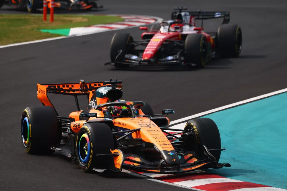 Charles Leclerc, Ferrari, Oscar Piastri, McLaren