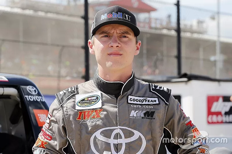 Logan Seavey, Kyle Busch Motorsports, Toyota Tundra Mobil 1