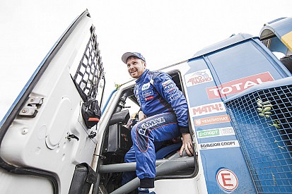 Dakar, Camion, Tappa 1: Nikolaev su Kamaz precede un tris di Iveco Powerstar