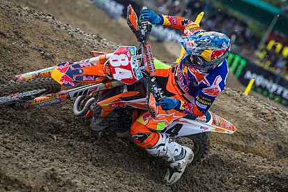 Preview: De moeizame relatie tussen Herlings en Loket