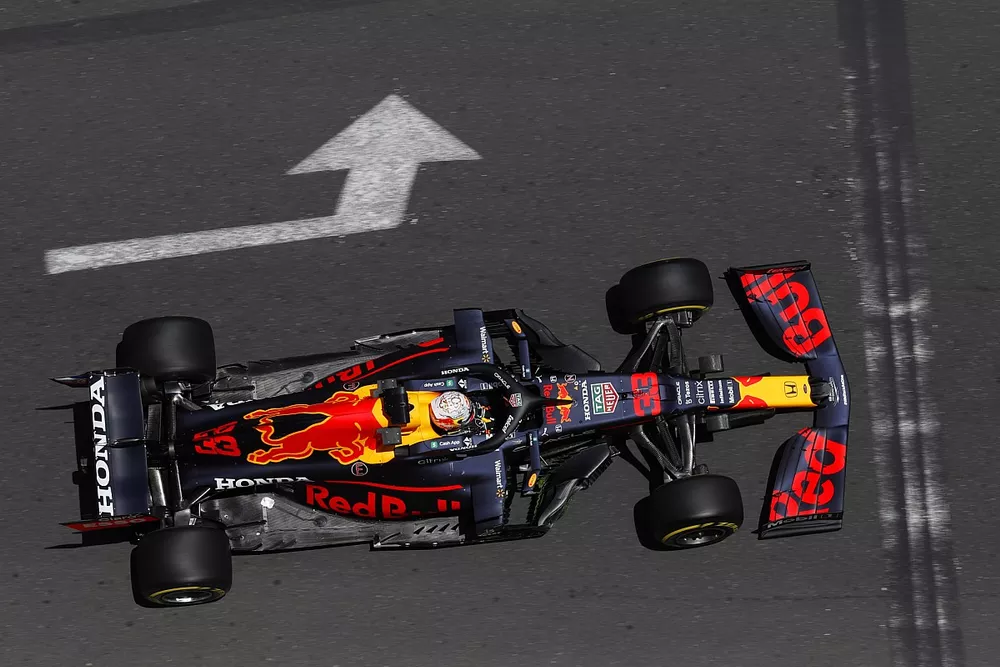 Max Verstappen, Red Bull Racing RB16B