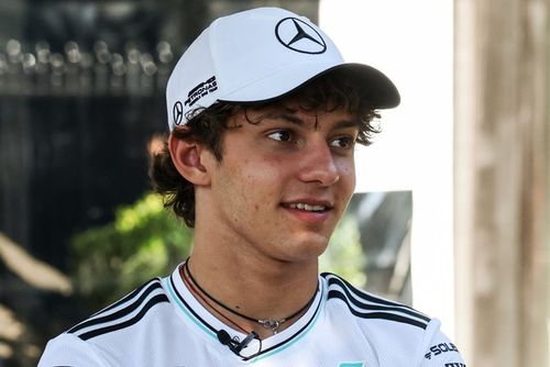 Wolff alaba el rápido progreso de Antonelli en su debut en la F1