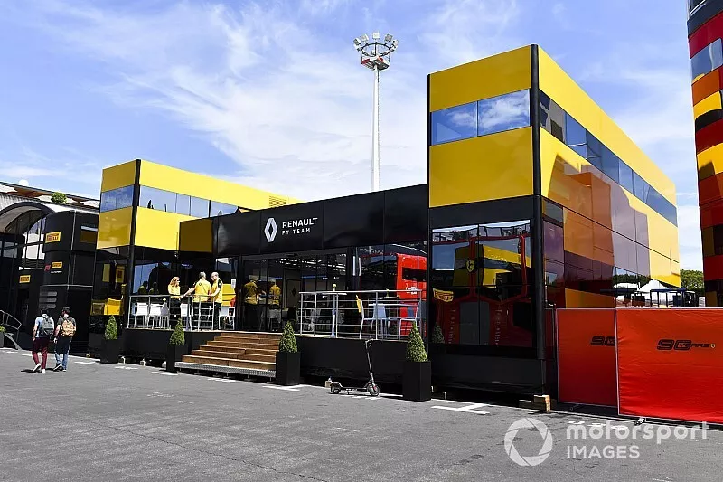 Renault F1 Team motorhome