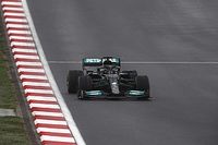 F1: Quinto colocado, Hamilton critica estratégia da Mercedes na Turquia