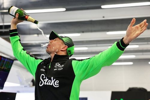 F1: Mercedes e Aston Martin dão presente à Sauber por 1° pódio de Hulkenberg