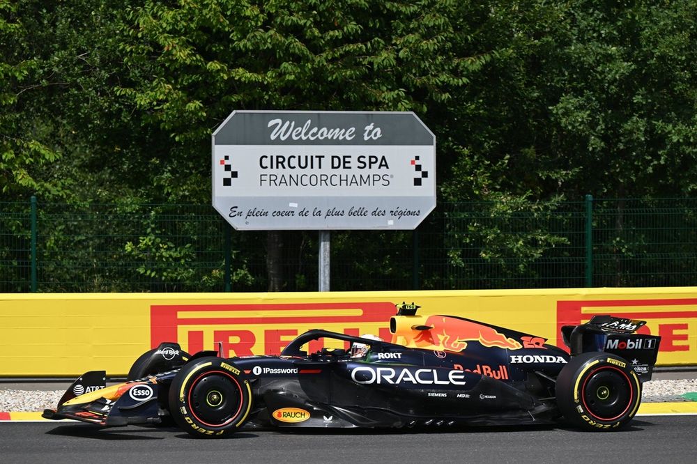 レッドブル角田裕毅、予選ペース改善で僚友フェルスタッペンに接近も