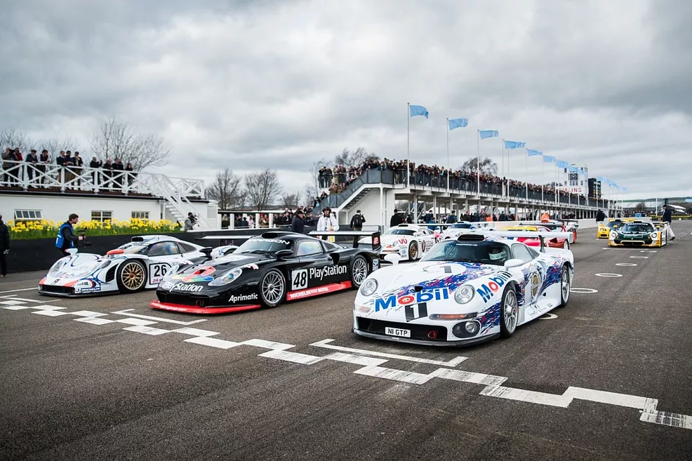 RacingPorsche911atthe75thGoodwoodMembers'Meeting.Ph.byJaysonFong.