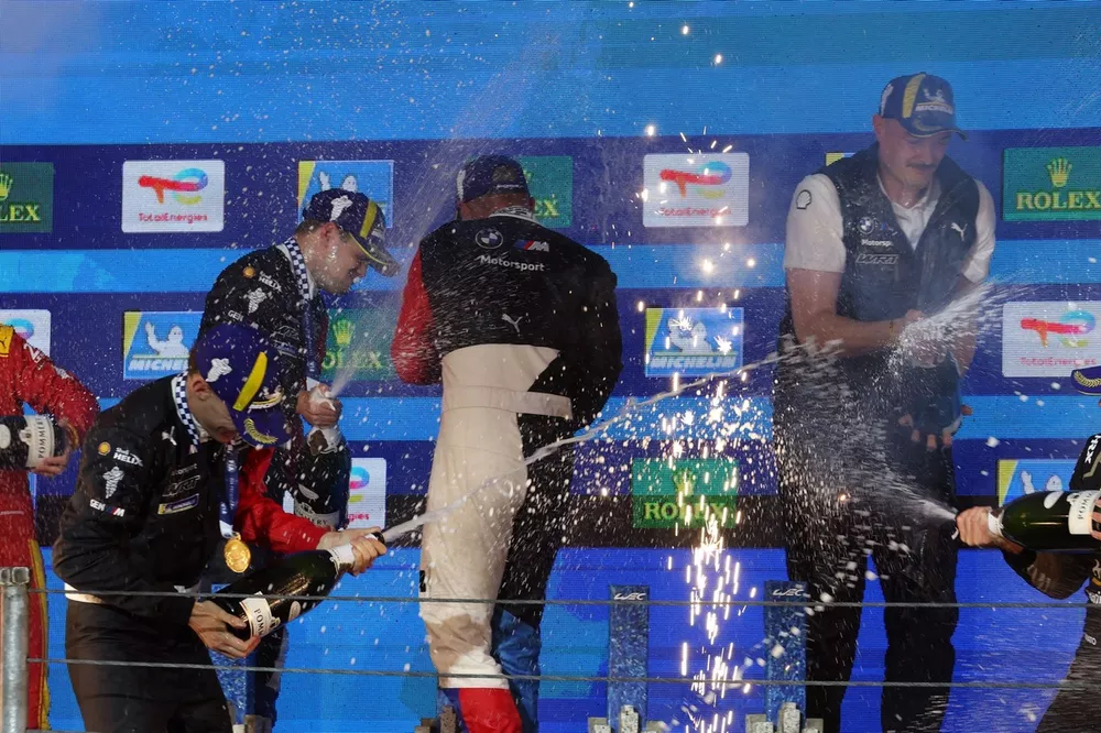 #15 BMW M Team WRT BMW M Hybrid V8: Kevin Magnussen, Raffaele Marciello, Dries Vanthoor