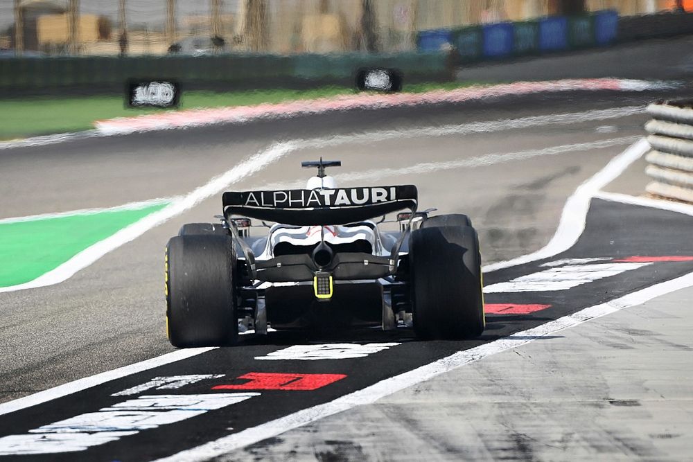 Nyck de Vries, AlphaTauri AT04